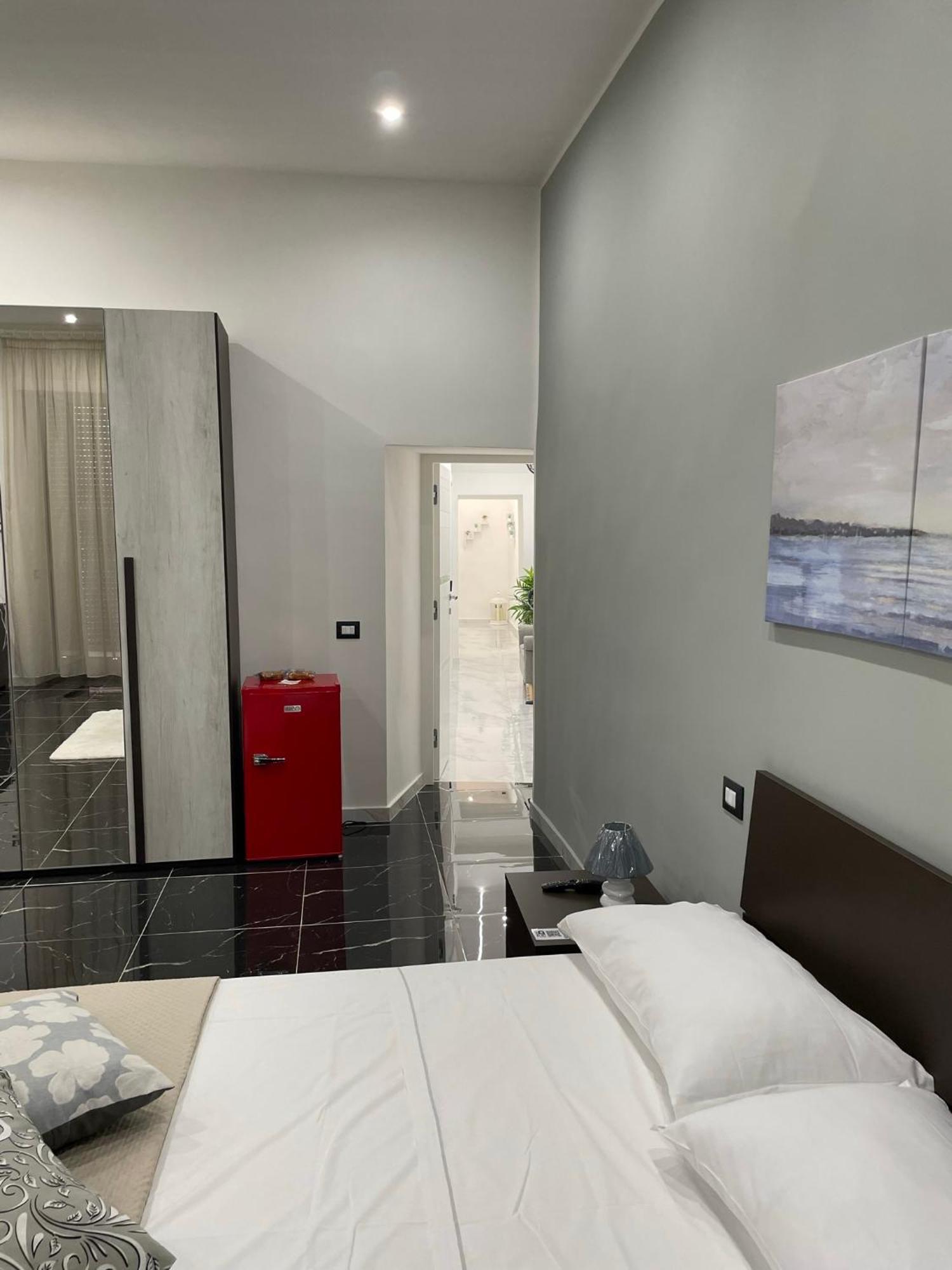 Ludben House Hotell Napoli Eksteriør bilde